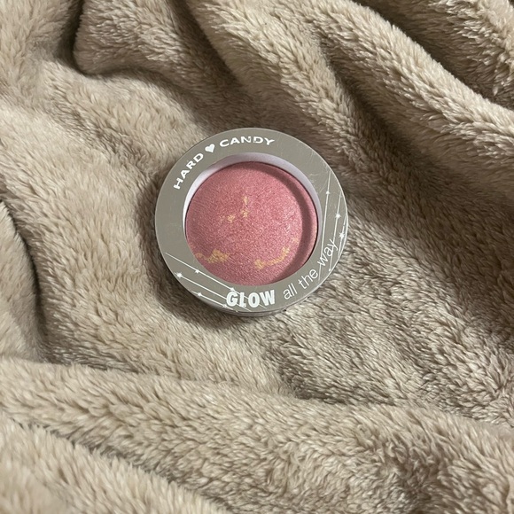 Hard Candy Glow All the Way Blush in Pink and Gold - Picture 1 of 3